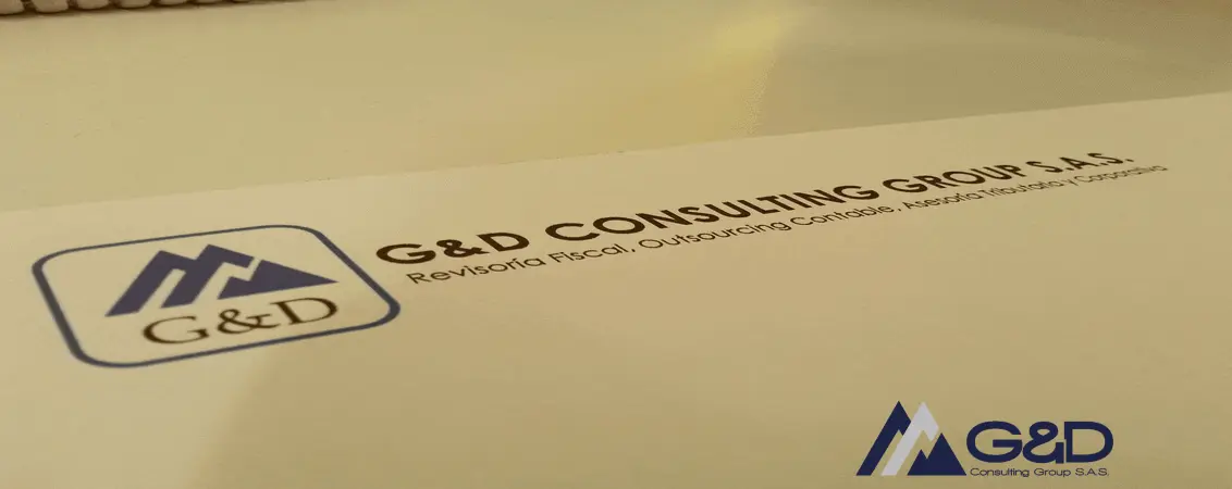 Regulaciones del mercado cambiario en Colombia, destacando la supervisión de la DIAN y el Banco de la República según la Ley 31 de 1992