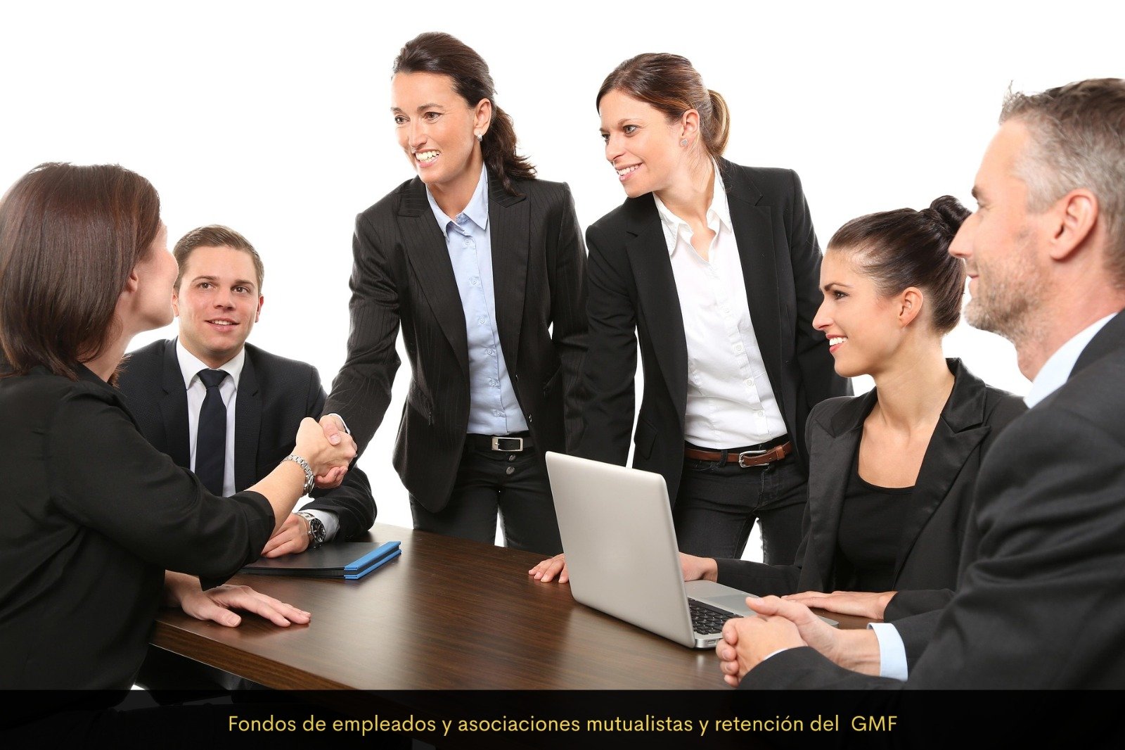 64 Al No Ser Consideradas Instituciones Financieras Ni Cooperativas De Naturaleza Financiera No Estan Obligadas A Adoptar Sistemas De Informacion