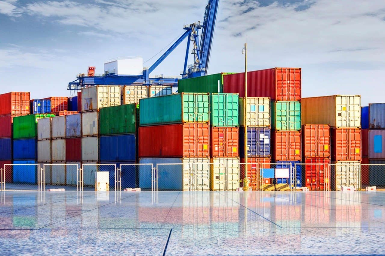 Debe Interpretarse El Hecho Generador Del IVA Y Del Impuesto Al Consumo En Escenarios Donde Un Bien Inicialmente Importado Para Inventario Cam